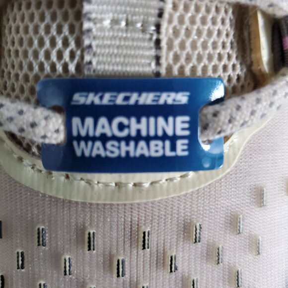 Sneakers - Picture 8 of 8